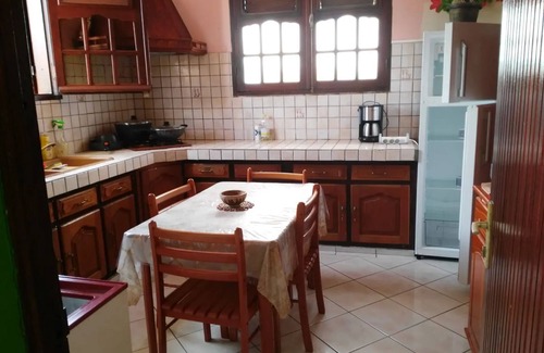 Grand-Bourg Apartment | Homerez - Apartment in Grand-Bourg