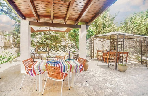 San Giorgio Apartment | Homerez - Apartment in San Giorgio
