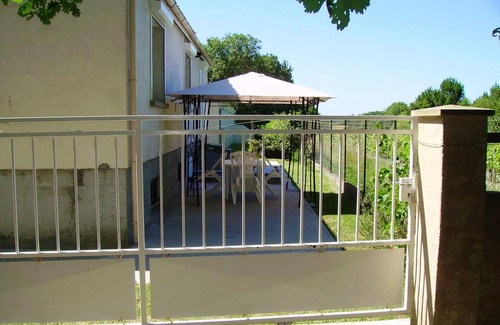 Breuillet Apartment | Homerez - Apartment in Breuillet