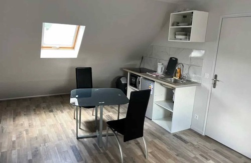 Pierrelaye Apartment | Homerez - Apartment in Pierrelaye