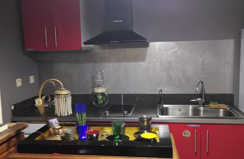 Piton Saint-Leu Apartment | Homerez - Apartment in Saint-Leu, sea view