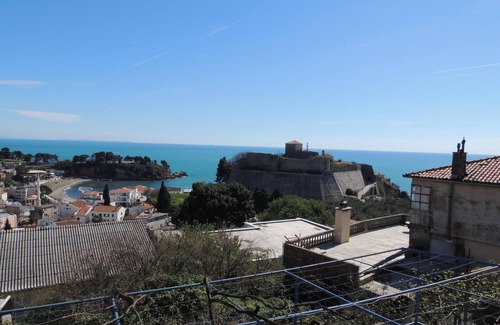 Ulcinj Apartment | Homerez - Apartment in Ulcinj with Sea View