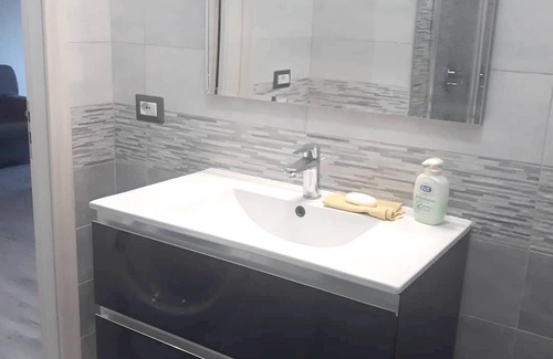 Torre Melissa Apartment | Homerez - Apartment in Torre Melissa, Sea View