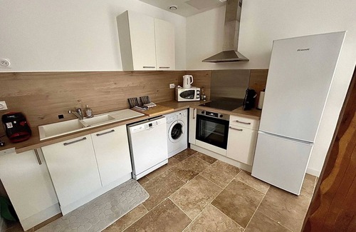 La Madeleine Apartment | Homerez - Apartment Orléans center