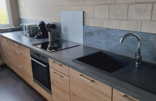 Reims Apartment | Homerez - Apartment Reims - Parking