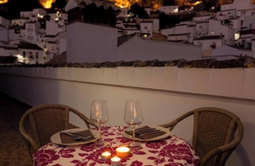 Ubrique Apartment | Homerez - Apartment Ubrique, mountain view