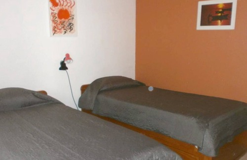 Pedrogao Grande Apartment | Homerez - Appartement for 4 ppl. with shared pool and garden at Pedrógão Grande