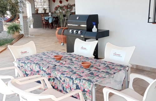 Pago Aguilar Bajo Apartment | Homerez - Appartement for 3 ppl. with swimming-pool and garden at Tabernas