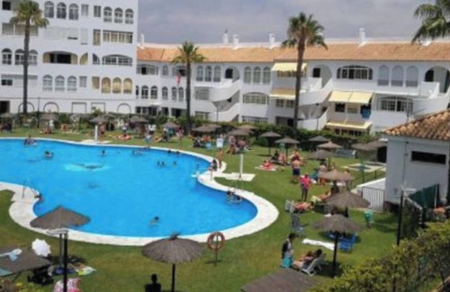 El Portil Apartment | Homerez - Apt. El Portil, pool.