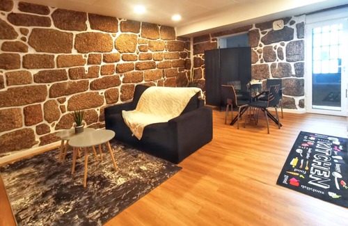 Old Town Apartment | Homerez - Apt. in Guimarães + City View