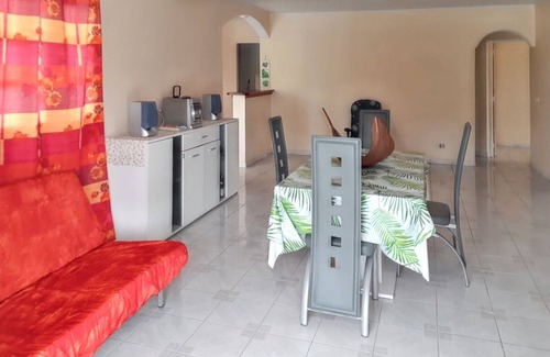 Le Vauclin Apartment | Homerez - Apt. Le Vauclin mountain view