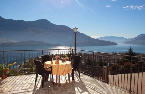 Vercana Apartment | Homerez - Apt near Lake, Vercana