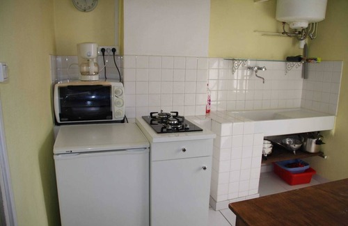 Saint-Lambert Apartment | Homerez - Apt. near Old Port Marseille