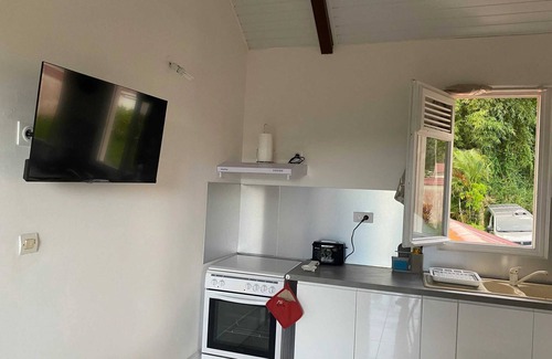 Riviere-Pilote Apartment | Homerez - Apt Rivière-Pilote, mountain views