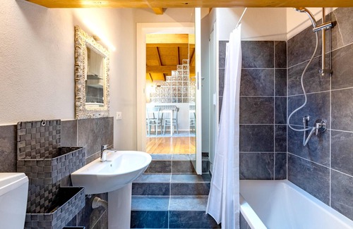 Piazza Apartment | Homerez - Beautiful apartement for 2 ppl. with balcony at Mondovì Piazza (CN)