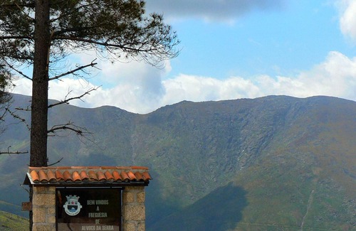 Alvoco da Serra Apartment | Homerez - Beautiful appartement for 2 ppl. with balcony at Alvoco da Serra