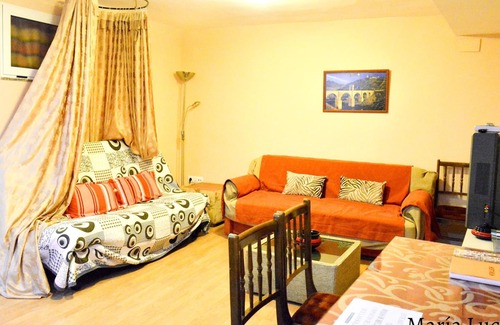 Distrito Centro-Casco-Antiguo Apartment | Homerez - Beautiful appartement for 4 ppl. with terrace at Cáceres