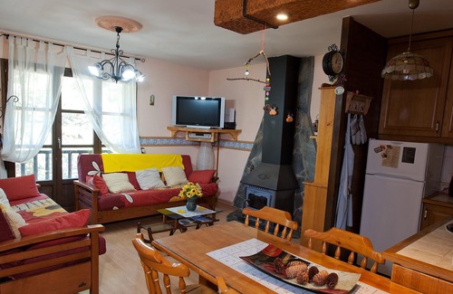 Espot Apartment | Homerez - Beautiful appartement for 4 ppl. with garden and balcony at Espot