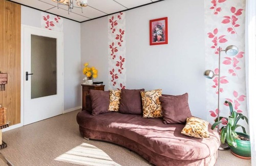 Champagney House | Homerez - Beautiful house for 5 ppl. with balcony at Champagney