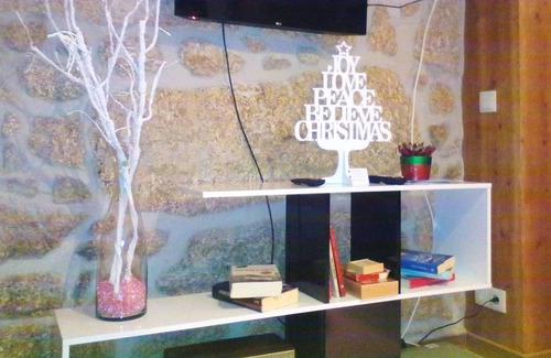 Belmonte House | Homerez - Beautiful house for 8 ppl. with balcony at Belmonte