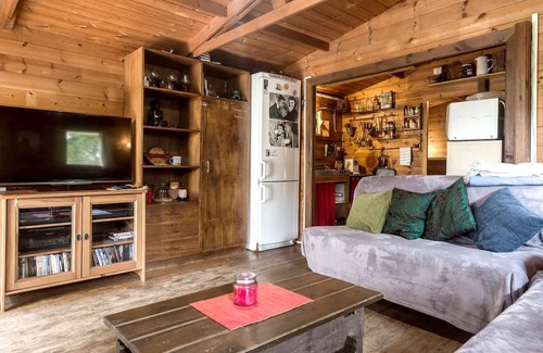 Uceda House | Homerez - Beautiful house for 6 ppl. with garden at Penarrubia, Uceda