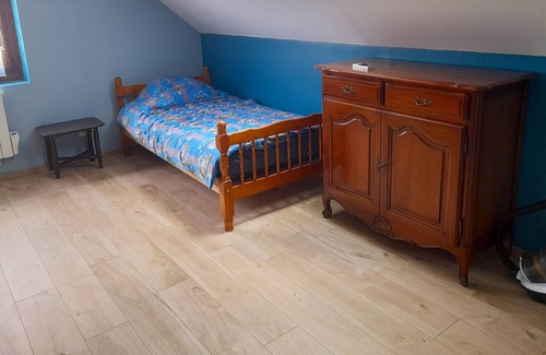 Calais House | Homerez - Beautiful house for 3 ppl. with garden and terrace at Calais