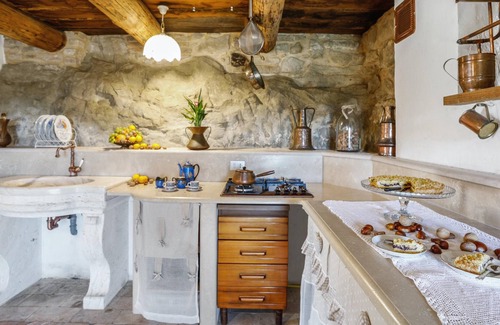 Roccafluvione Ski Chalet | Homerez - Big chalet for 10 ppl. with jacuzzi, terrace and balcony at Meschia