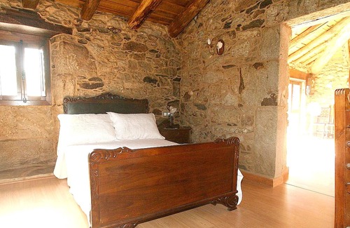 Paradela House | Homerez - Big house for 11 ppl. at Paradela
