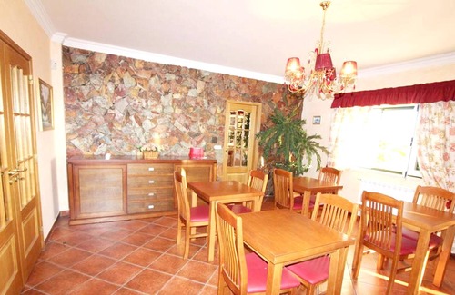 Vilar da Mo Villa | Homerez - Big villa 10 km away from the beach with swimming-pool and jacuzzi