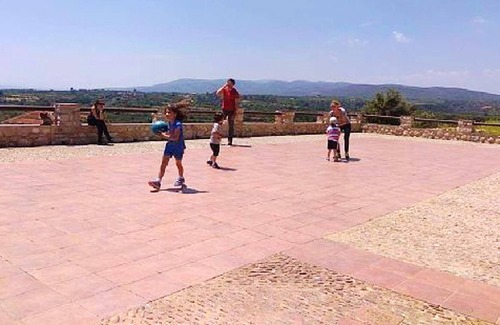 La Salzadella Villa | Homerez - Big villa for 16 ppl. with swimming-pool and garden at La Salzadella