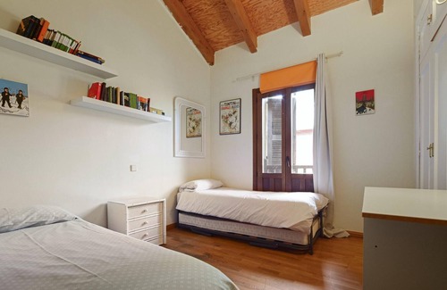 Navacerrada Villa | Homerez - Big villa for 10 ppl. with swimming-pool at Navacerrada