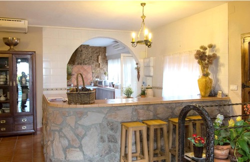 Mirandilla Villa | Homerez - Big villa for 12 ppl. with swimming-pool and jacuzzi at Mirandilla
