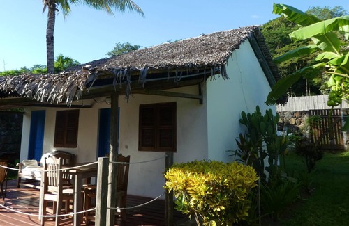 Nosy Be House | Homerez - Bungalow for 4 ppl. with shared pool, sea view and garden at Andilana