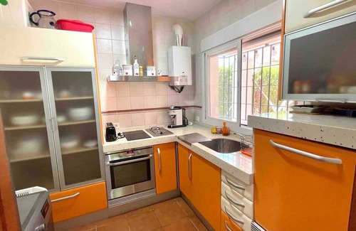 Barrio Nuevo Ski Chalet | Homerez - Chalet Conil de la Frontera