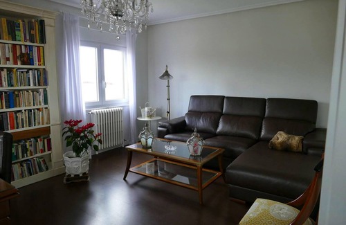 Villamayor Ski Chalet | Homerez - Chalet for 5 ppl. with swimming-pool and terrace at Villamayor