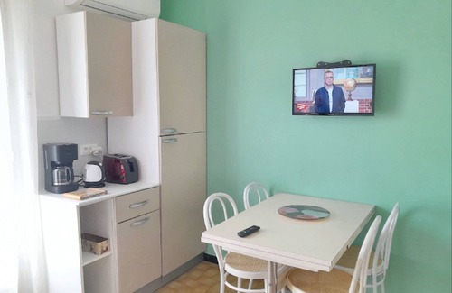 Fleury Apartment | Homerez - Charming Apartment in Fleury - 30 m² - Sea View