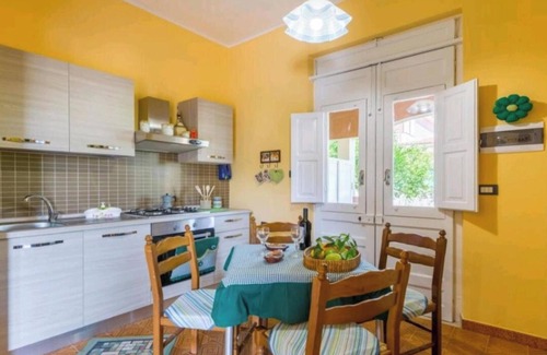 Gallina Apartment | Homerez - Charming Apartment in Avola with Sea View