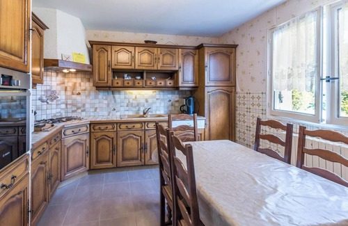 Champagney House | Homerez - Charming house in Champagney with mountain view