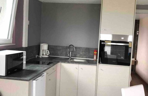 Munwiller House | Homerez - Charming House in Munwiller with Terrace and Free Parking.