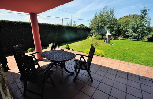 Albuerne House | Homerez - Charming house in Albuerne with fenced garden