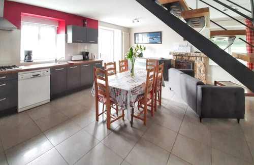 Le Mene House | Homerez - Charming House in Le Mené, piano and garden