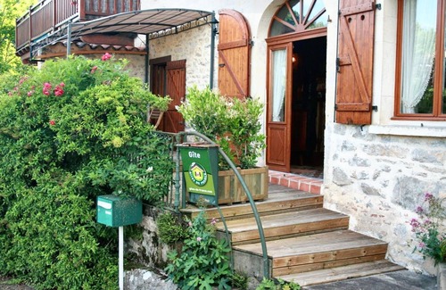 Milhars House | Homerez - Charming house in Milhars with terrace and city view