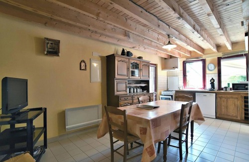 Pluduno House | Homerez - Charming House in Pluduno with Barbecue