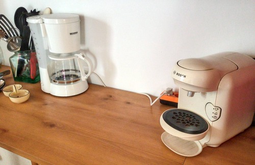 Vacheres House | Homerez - Charming House in Vachères with Garden and Mountain View