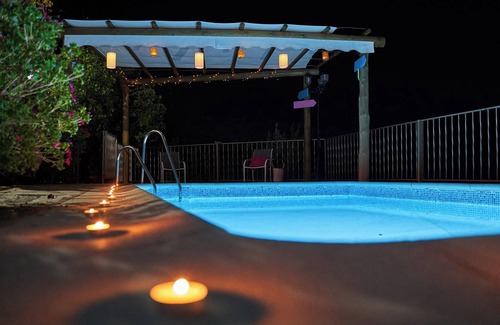 Laroya House | Homerez - Charming House in Laroya with Jacuzzi