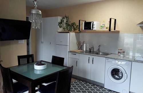 Pereiro de Aguiar House | Homerez - Charming House in Parada with Large Garden