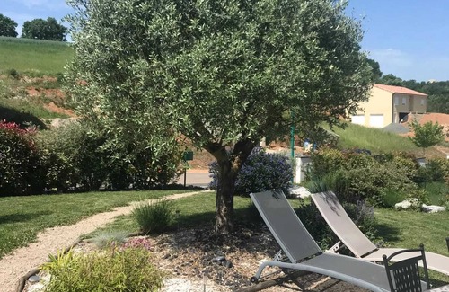 Salies House | Homerez - Charming House in Saliès with Garden of 70 m²