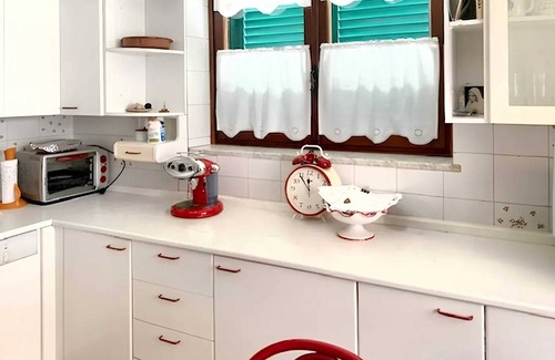 Costigliole d'Asti House | Homerez - Charming house in Motta with terrace and fenced garden.
