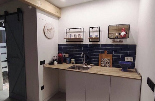 Riogordo Apartment | Homerez - Charming Studio in Riogordo - 18 m² - Sunny Terrace