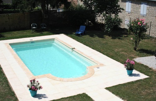 Montfaucon Villa | Homerez - Charming Villa in Montfaucon with Private Pool
